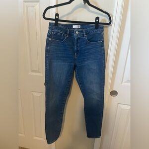 Loft Curvy Skinny Jean